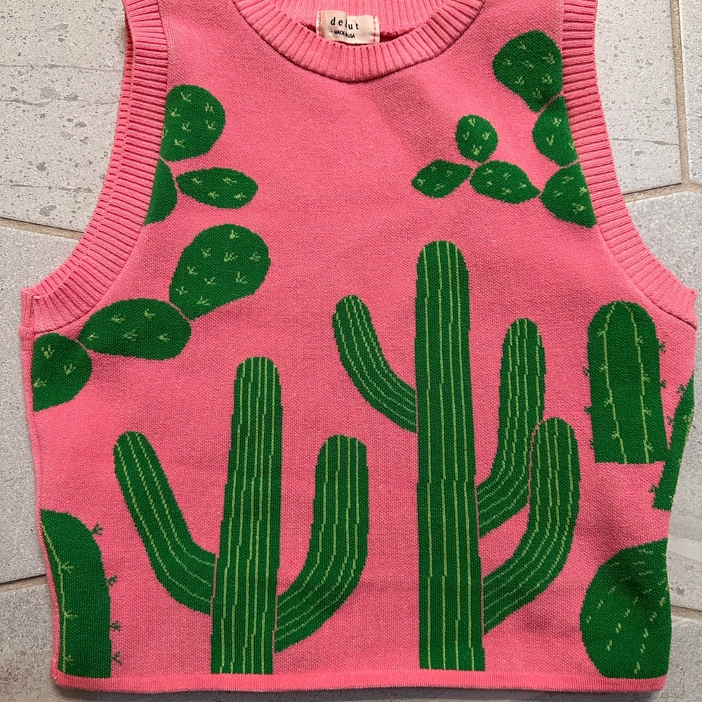 NWOT Debut Pink and Green Cactus Vest